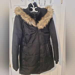 Black women noize coat